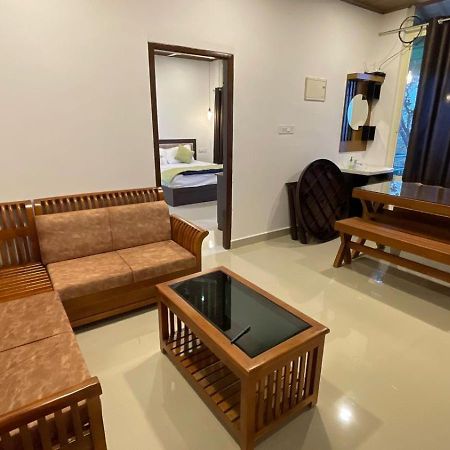 Idukki Dam View Resort Экстерьер фото