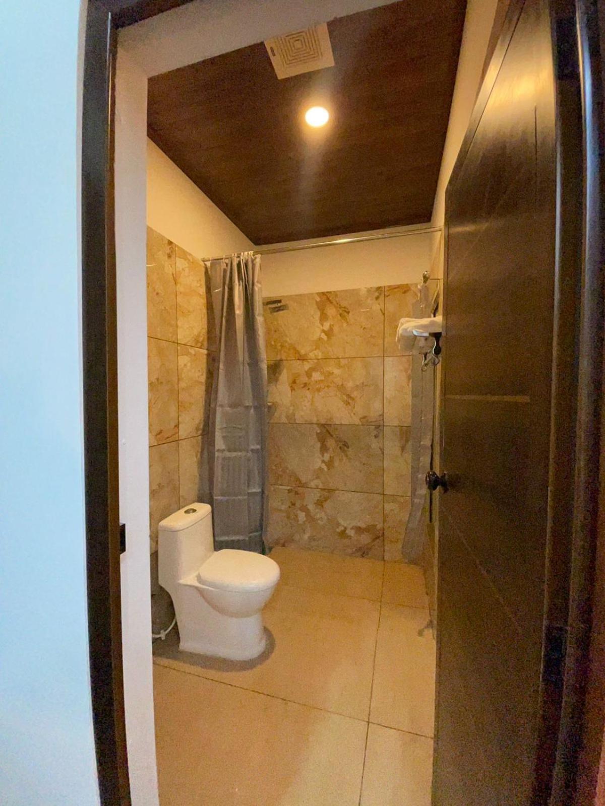 Idukki Dam View Resort Экстерьер фото