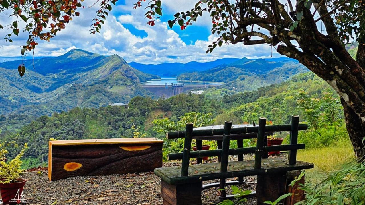 Idukki Dam View Resort Экстерьер фото